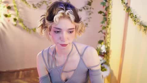 Snapshot of shiny_jail chatting on 10.14.25 JennyMira THANK YOU FOR 77 777 online show from 10.14.25