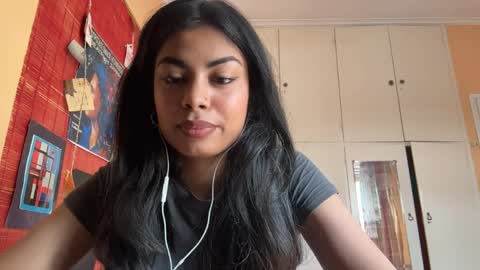 Karin online show from 04.04.26