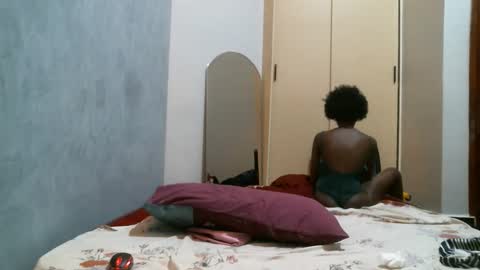 Shi-ro online show from 10.13.25