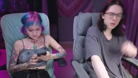 Snapshot of shiroxloly chatting on 06.16.26 SHIROxLOLY online show from 06.16.26