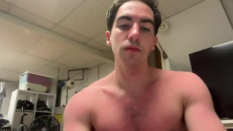 shirtlesshunk15 online show from 06.16.26