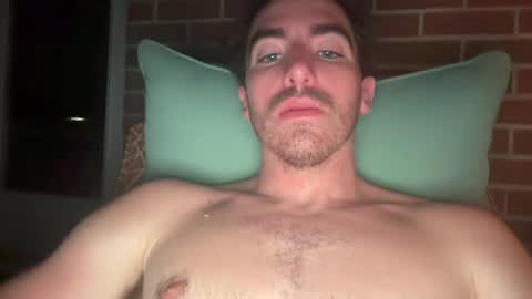 shirtlesshunk15 online show from 06.25.26