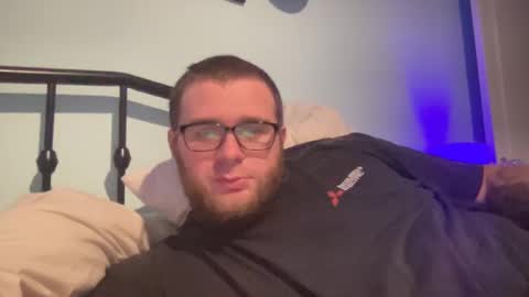 shizzyo24 online show from 09.10.25