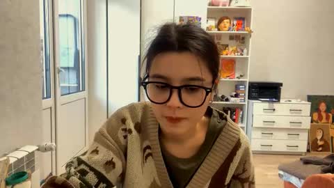 Marie online show from 02.08.26