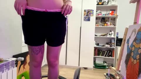 Snapshot of shontagrabowski chatting on 04.19.26 Marie online show from 04.19.26