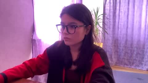 Snapshot of shontagrabowski chatting on 05.02.26 Marie online show from 05.02.26
