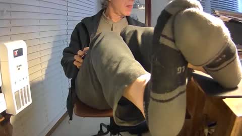 nikolas send dm for an appointment online show from 12.13.24