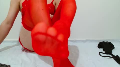 Snapshot of showlover12 chatting on 12.14.25 Samana online show from 12.14.25