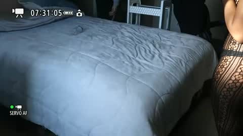 Snapshot of shvrkbxy chatting on 02.18.25 shvrkbxy online show from 02.18.25