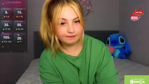 Molly online show from 12.05.24