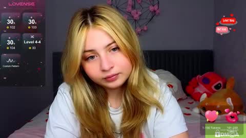 Molly online show from 12.10.24