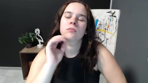 shy_lil online show from 10.30.25