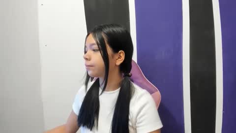 Snapshot of shy_luna18 chatting on 01.18.26 luna online show from 01.18.26