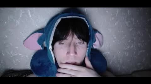 Snapshot of shy_matthew chatting on 11.19.25 Matthew online show from 11.19.25