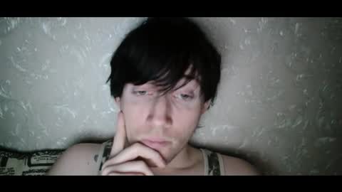 Snapshot of shy_matthew chatting on 11.21.25 Matthew online show from 11.21.25