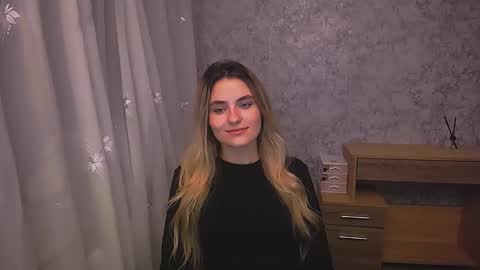 shy_sabrina_ online show from 12.16.24