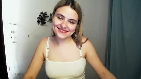 shy_sabrina_ online show from 05.13.26