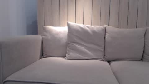 Snapshot of shy_schoolgirl_ chatting on 02.20.25 shy_schoolgirl_ online show from 02.20.25