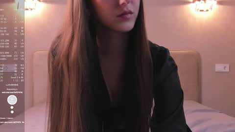 Snapshot of shy_starlight chatting on 10.11.25 Melanie online show from 10.11.25