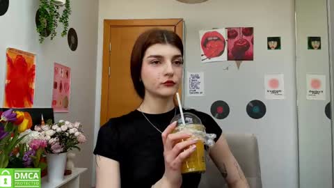 Bella online show from 03.11.25