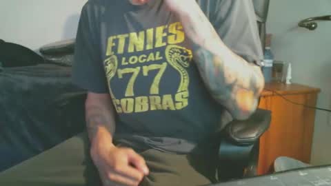 Snapshot of shyboyhugecum2020 chatting on 10.23.25 shyboyhugecum2020 online show from 10.23.25