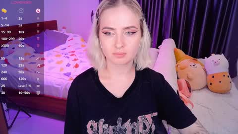 Effie online show from 12.10.24