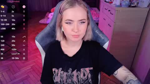 Effie online show from 01.09.25