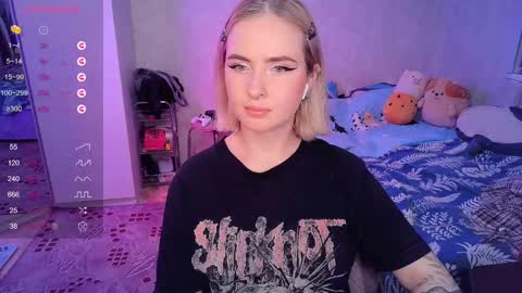 Effie online show from 02.18.25