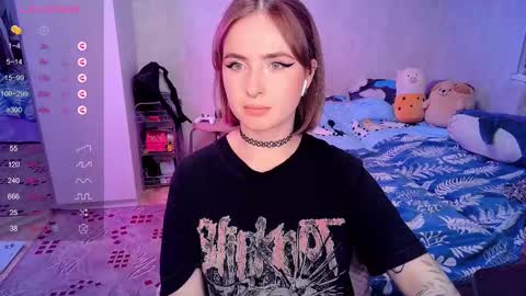 Effie online show from 02.19.25