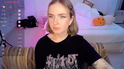 Effie online show from 03.06.25