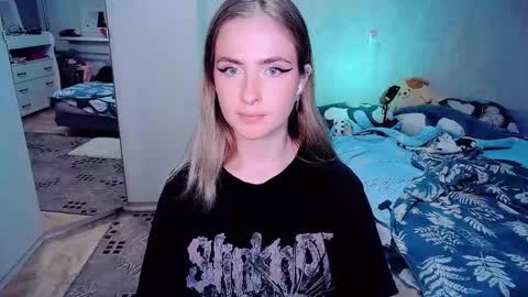 Effie online show from 10.28.25