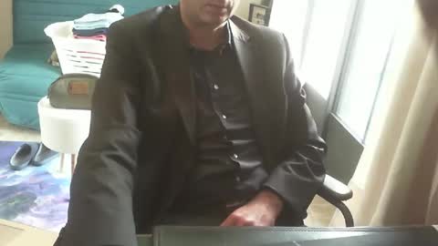 Snapshot of shyfrenchcock chatting on 01.06.25 shyfrenchcock online show from 01.06.25