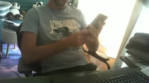 Snapshot of shyfrenchcock chatting on 06.20.26 shyfrenchcock online show from 06.20.26