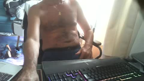 Snapshot of shyfrenchcock chatting on 08.04.26 shyfrenchcock online show from 08.04.26