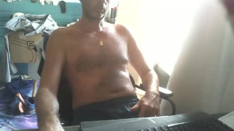 Snapshot of shyfrenchcock chatting on 08.10.26 shyfrenchcock online show from 08.10.26