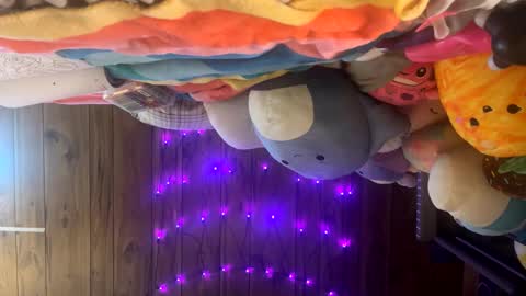 Sasha online show from 12.20.25