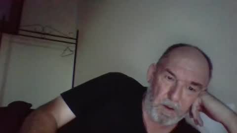 Snapshot of shyguytm chatting on 01.30.25 shyguytm online show from 01.30.25