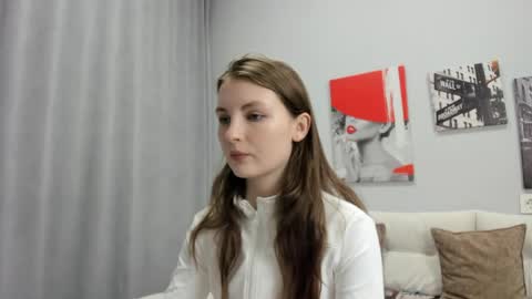 shyly_lisa online show from 05.30.26