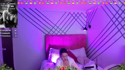 Mia online show from 12.15.24