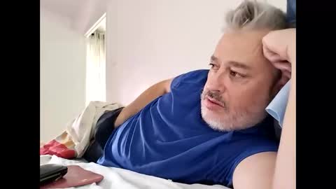 Snapshot of sibemolx chatting on 09.30.25 sibemolx online show from 09.30.25