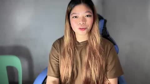 Snapshot of sienna_babe chatting on 06.23.26 sienna_babe online show from 06.23.26