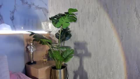 Snapshot of sienna_belluccii chatting on 07.28.26 sienna belluccii online show from 07.28.26