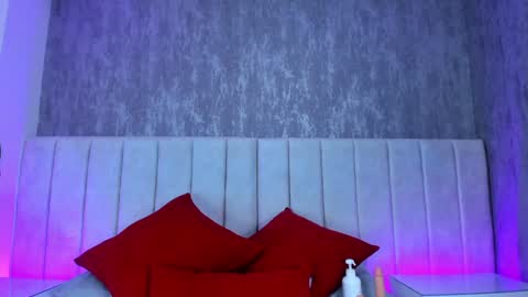 Camila Vargas online show from 02.01.25