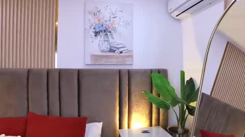 Camila Vargas online show from 10.21.25