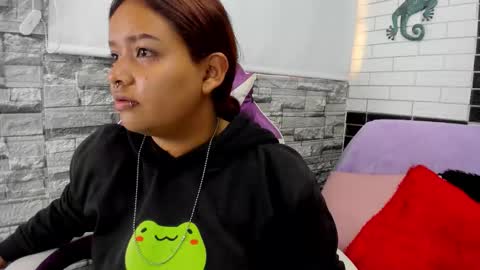 Snapshot of sienna_lux01 chatting on 02.28.26 sienna_lux01 online show from 02.28.26