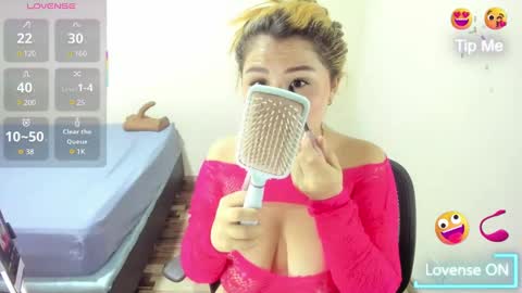Sienna online show from 09.22.25