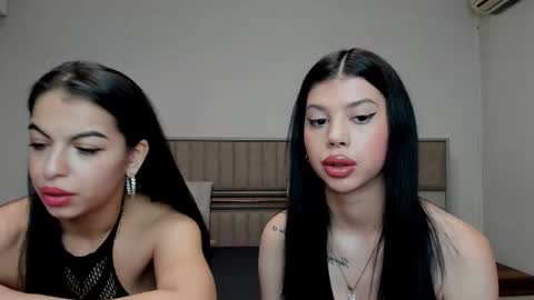 Snapshot of sierra_halle chatting on 02.11.26 SIERRA online show from 02.11.26