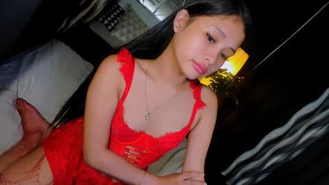 Snapshot of sierracoxriches chatting on 01.22.25 Belle online show from 01.22.25