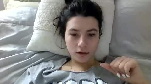 sierranovaa online show from 02.10.26