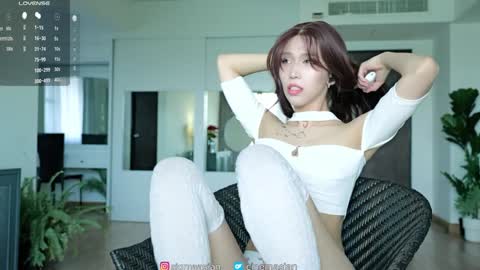 OF   instagram sigmaasian twitter sigmasian online show from 10.08.25